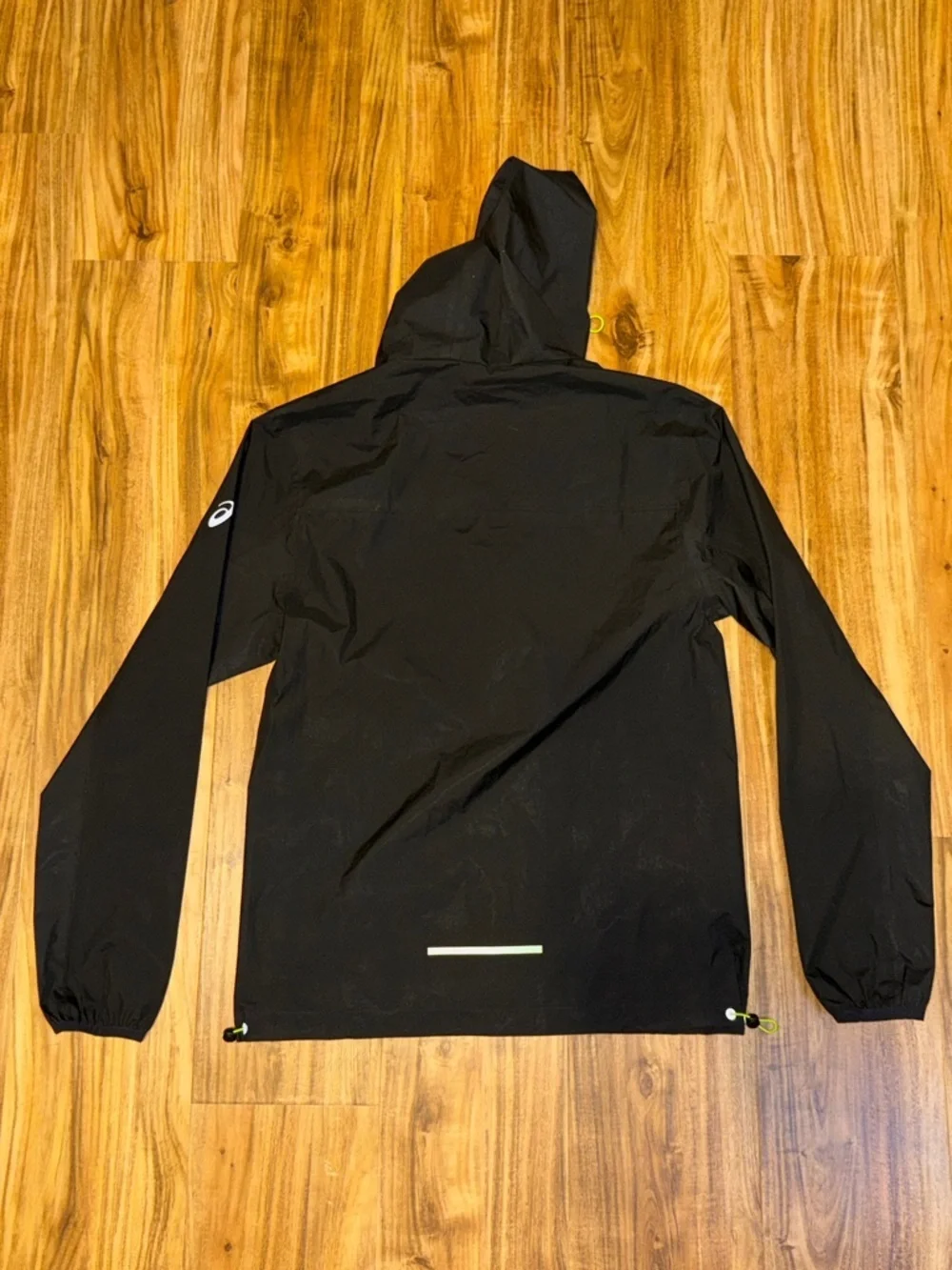 ASICS women Men’s small jacket Windbreaker run active black  Neon Green nwt